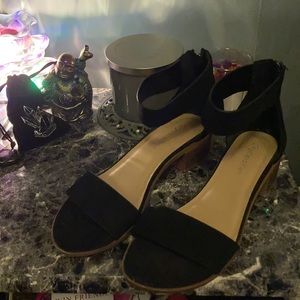 CityClassified short heels